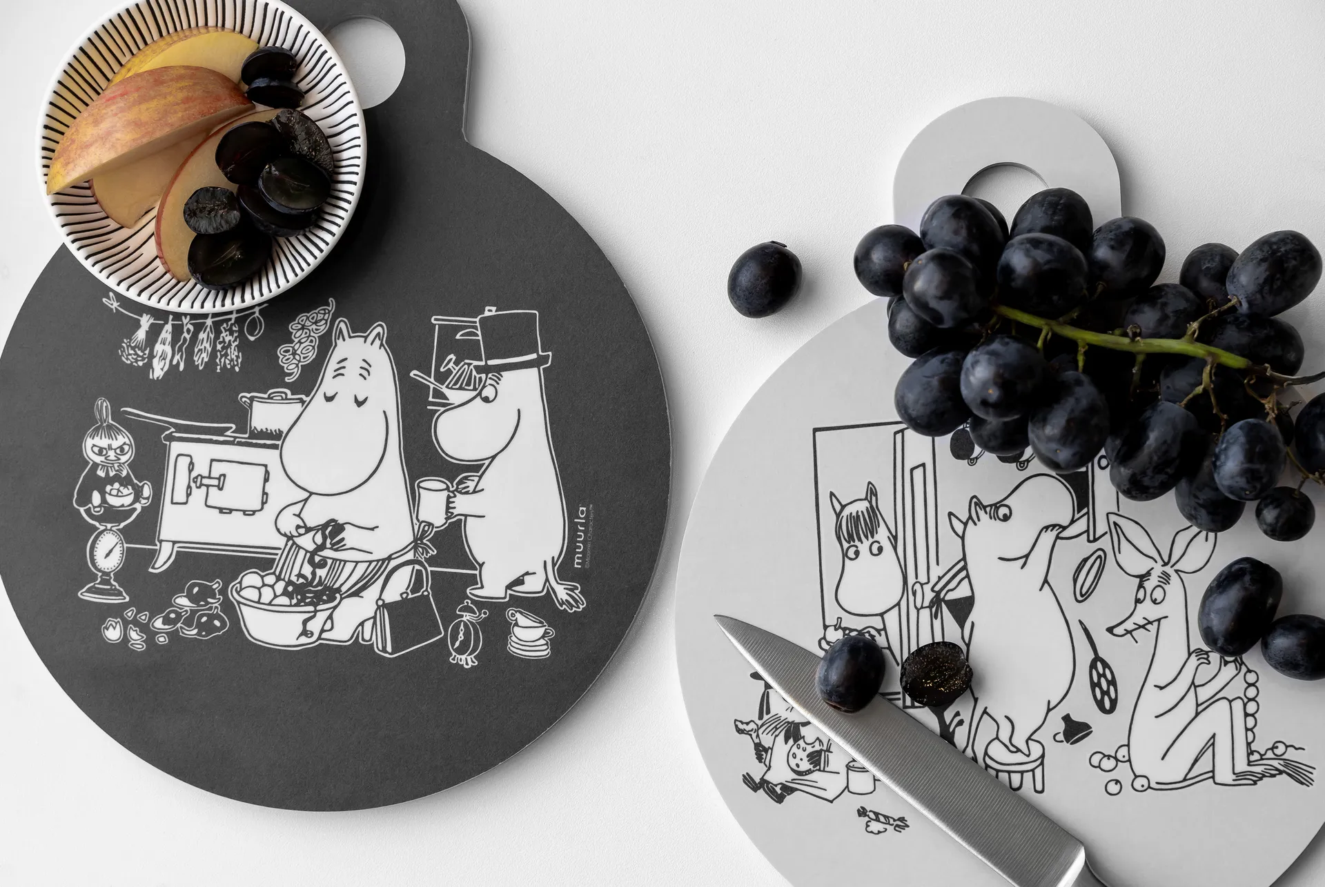 Chop & Serve In the Kitchen tray Ø20 cm, 黑色 Muurla