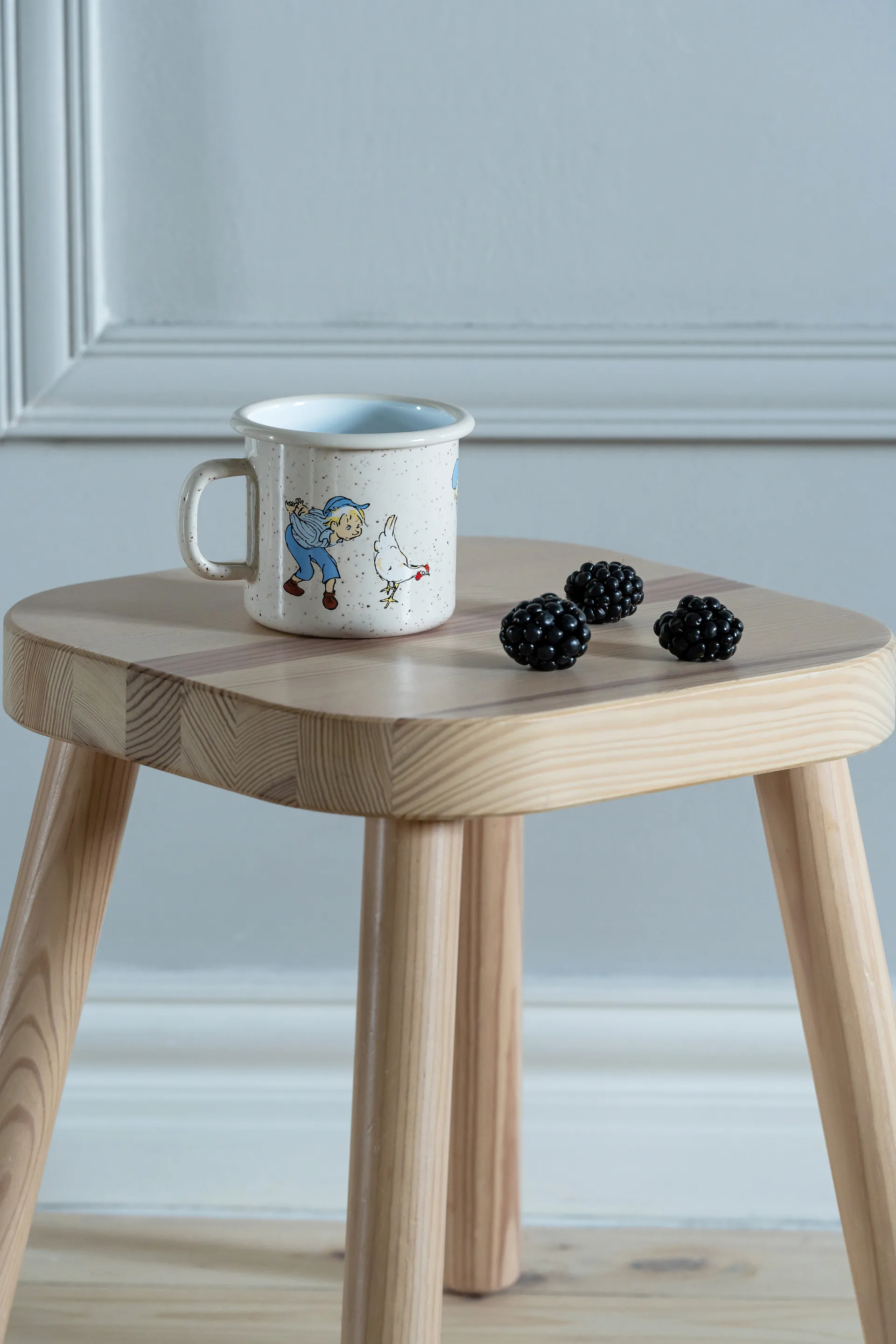 Emil in Lönneberga enamel 马克杯 2.5 dl, Cluck Cluck Muurla