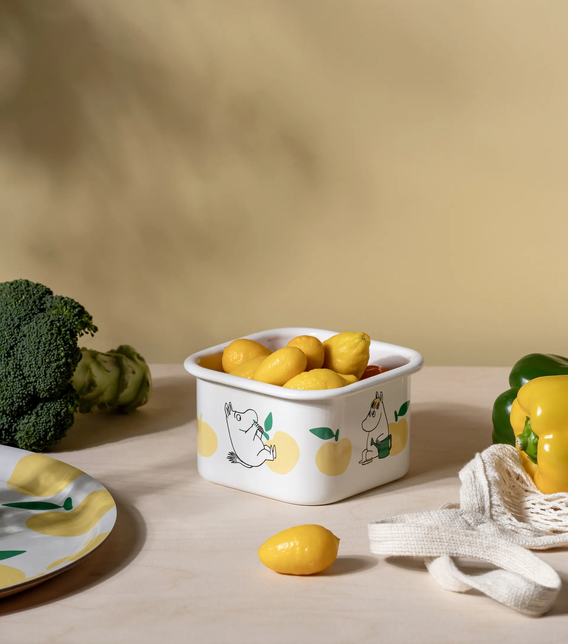 姆明 enamel tin （含盖子） 1 L, Joyfull Apples-黄色 Muurla