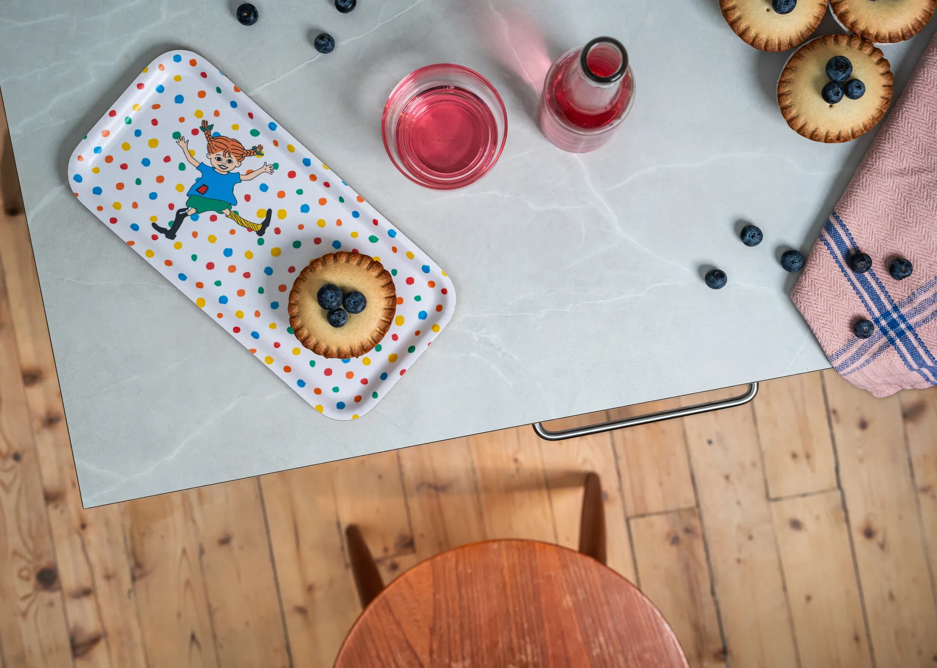 Pippi 托盘 13x27 cm, Jumping Jack Muurla