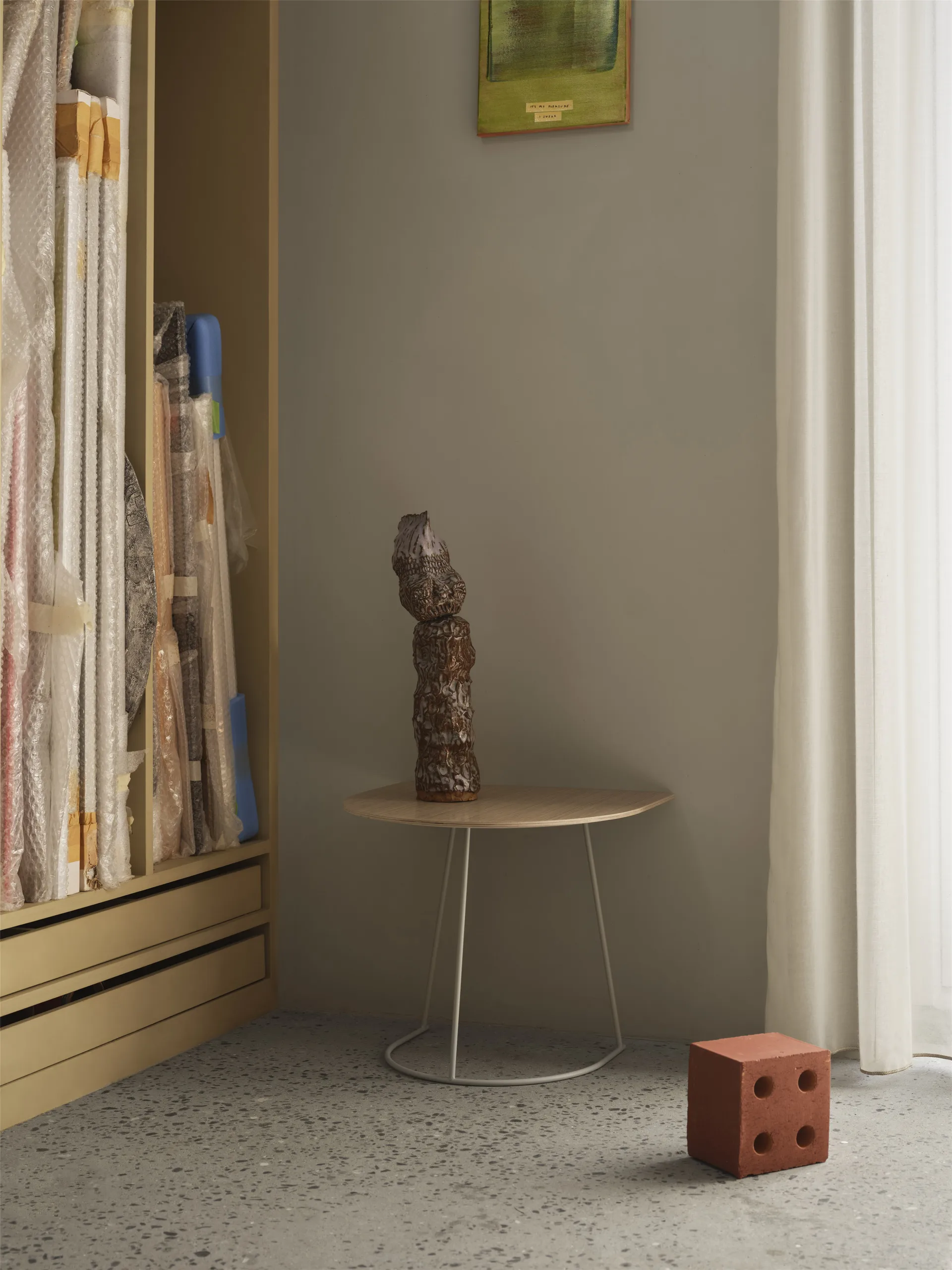 Airy sofa 桌子 half size, 漆橡木 veneer-米白色 Muuto