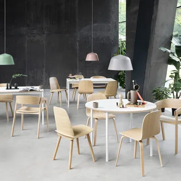 Ambit 吊灯 - 灰褐色（Taupe）, ø25 cm - Muuto