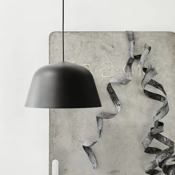 Ambit吸顶灯Ø25cm - 黑色 - Muuto