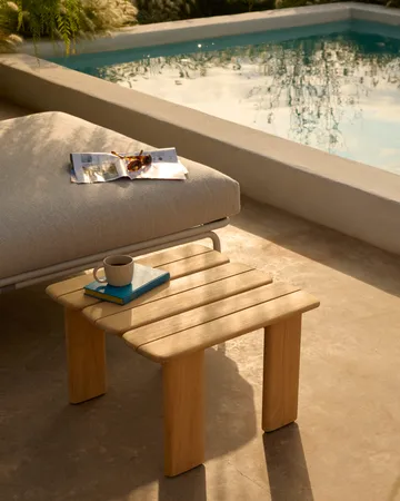 Assemble 咖啡桌 - Teak, 55x55 cm - Muuto