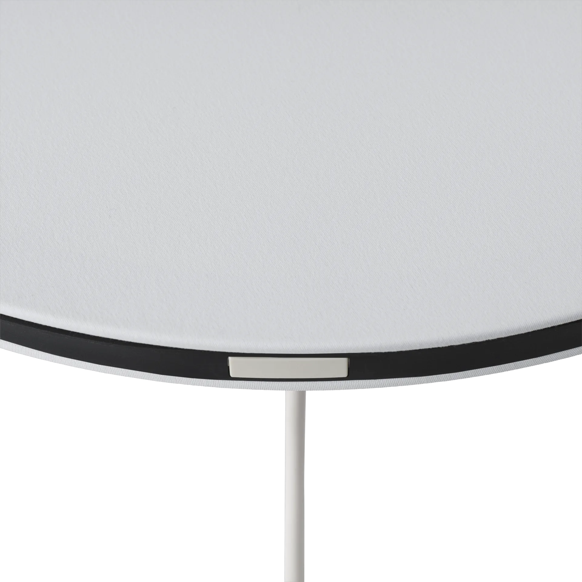 Calm 壁灯 Ø50 cm, 白色/黑色 Muuto