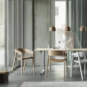 Cover 扶手椅 - 橡木 - Muuto