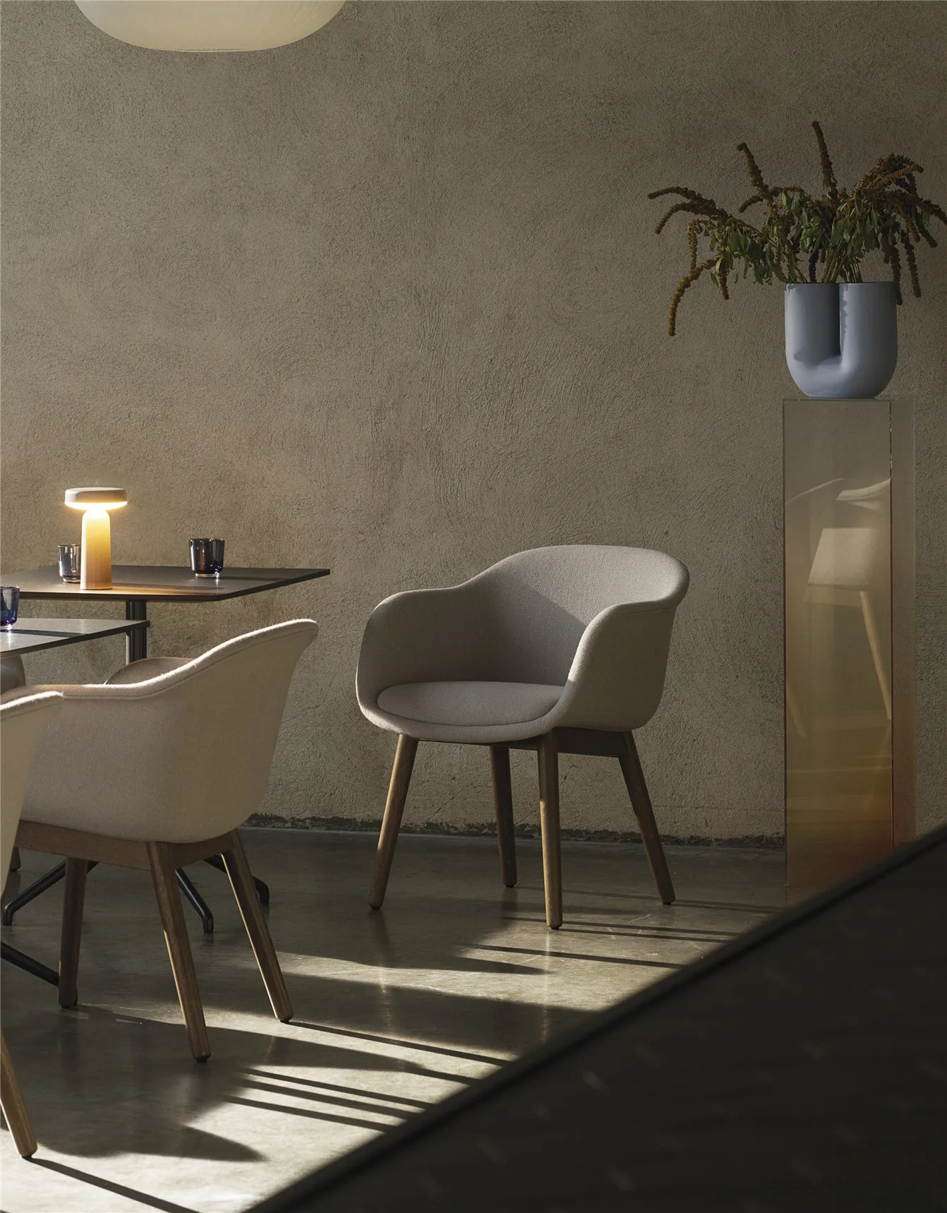 Ease便携式台灯21.5cm, 灰褐色 Muuto