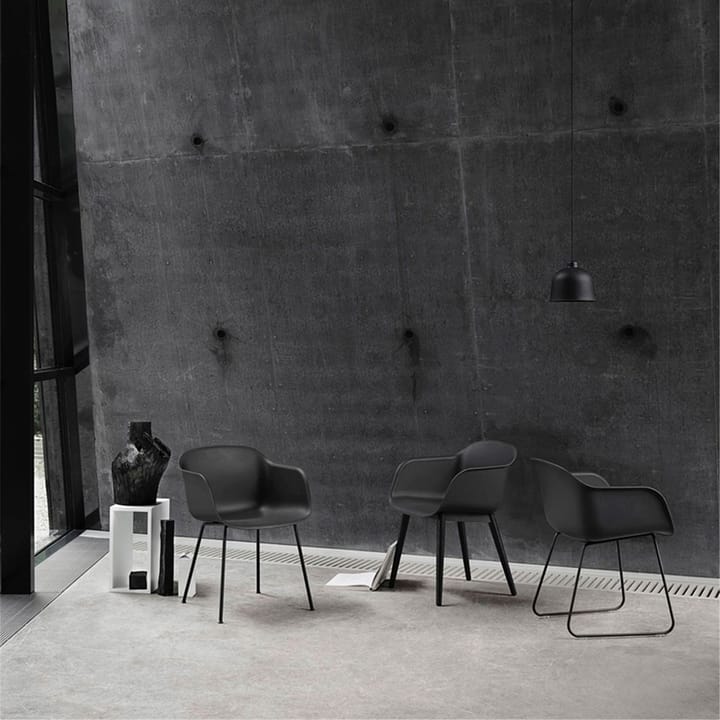Fiber armchair wooden legs, 皮革 stone, 褐色 stained 自然木色 legs Muuto