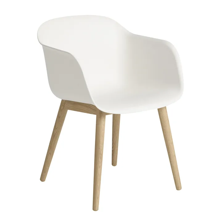 Fiber Chair 带扶手扶手椅 木质椅腿 - 自然白_橡木 - Muuto