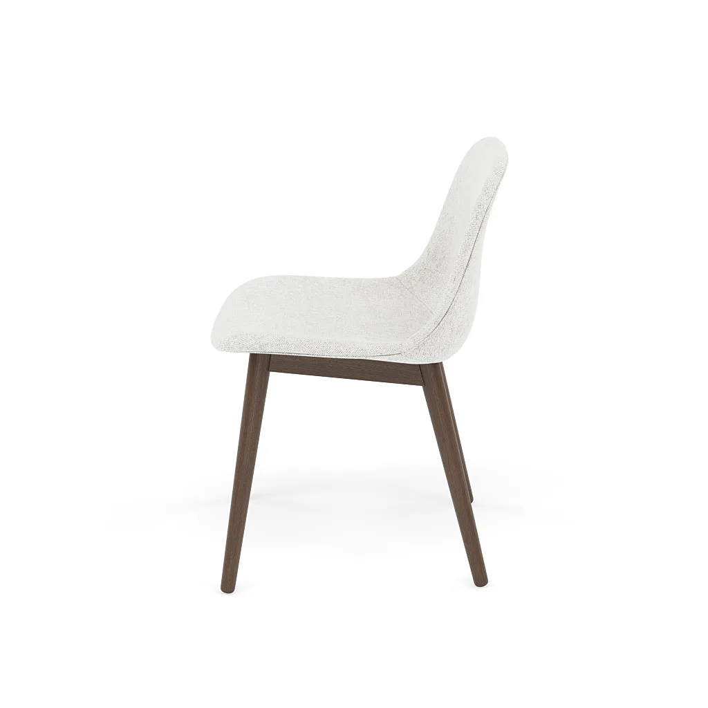 Fiber 餐椅 木质椅腿, Hallingdal nr110_深棕色染色 Muuto