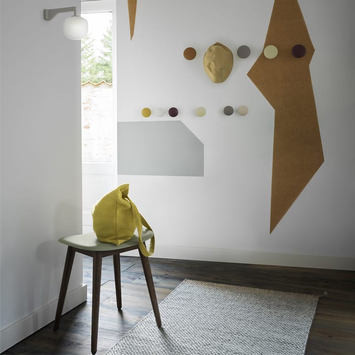 Fiber stool 凳子, Leather cognac, 黑色 steel stand Muuto
