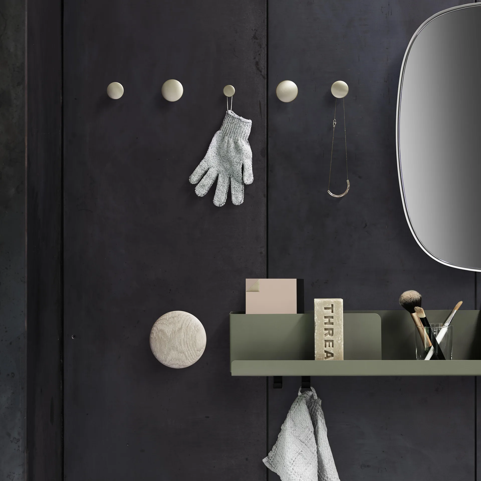 Folded 架子 小, olive Muuto