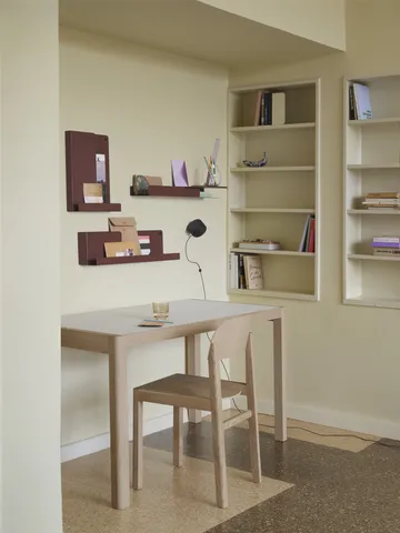 Folded 搁板 中号 - 深红色 - Muuto