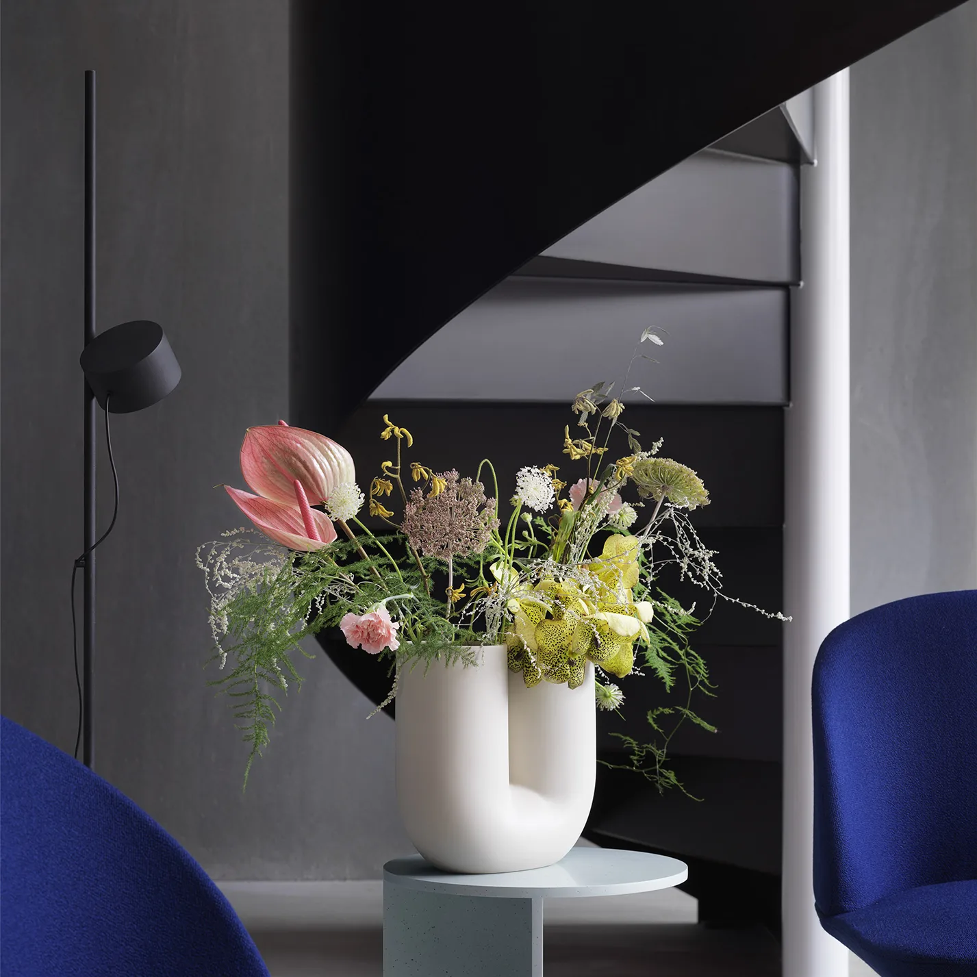 Kink 花瓶 26cm, 沙色 Muuto
