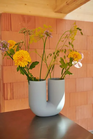 Kink 花瓶 26cm - 浅蓝色 - Muuto