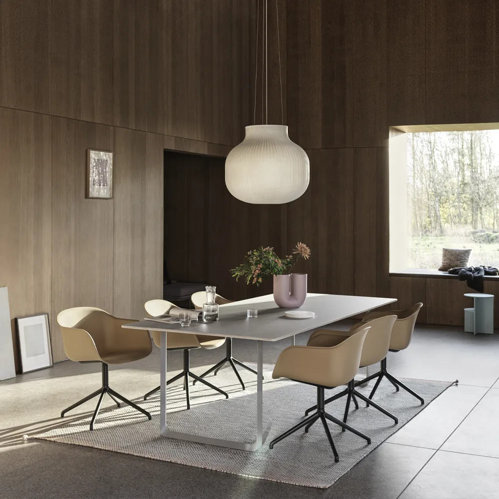Kink 花瓶 26cm, 灰调紫丁香色 Muuto
