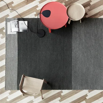 Muuto Varjo系列鱼骨纹羊毛地毯 170×240cm - dark 灰色 - Muuto