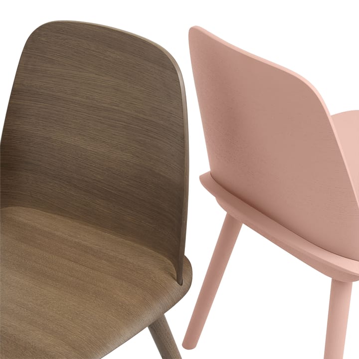Nerd 椅子, Stained dark 棕色 Muuto