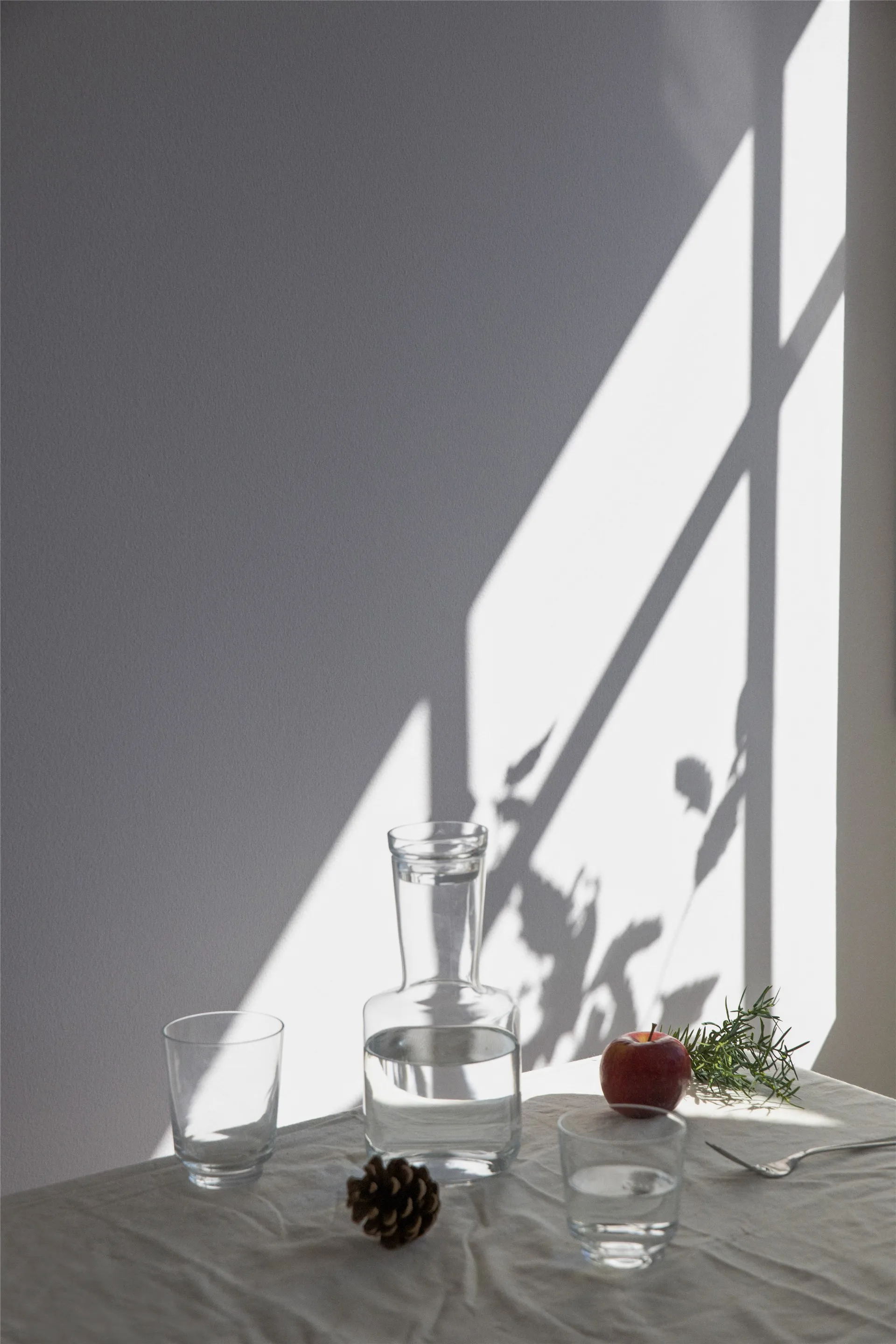 Raise 醒水瓶, 透明 Muuto