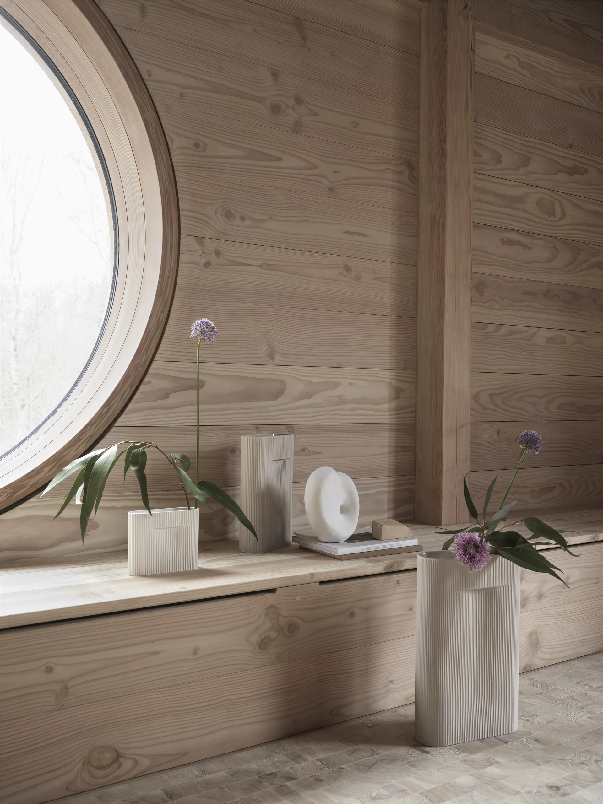 Ridge 花瓶 35 cm, 米色 Muuto