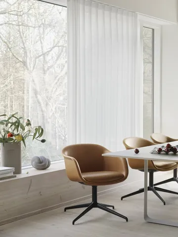 Ridge 磨砂玻璃花瓶35cm - 浅橙色 - Muuto