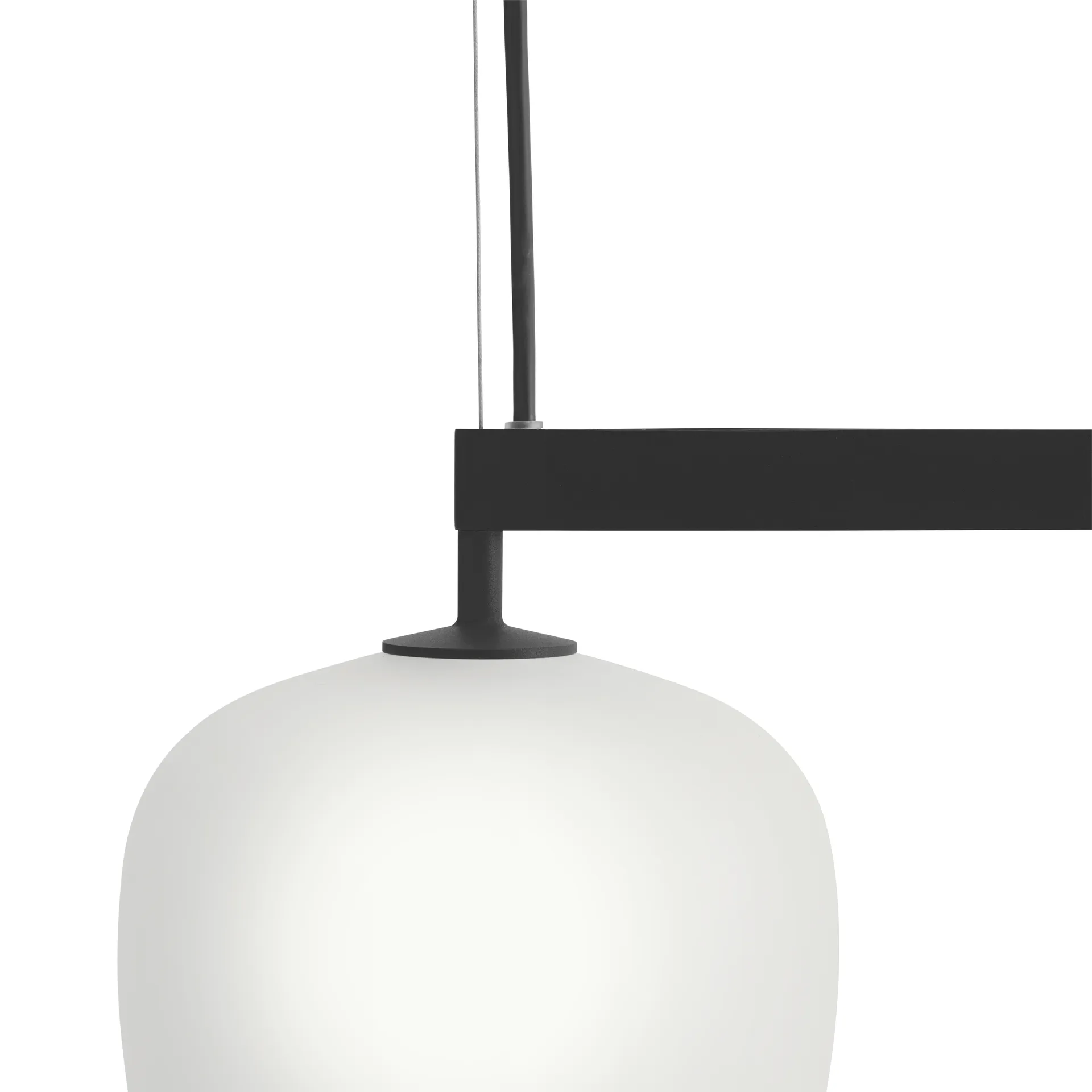 Rime Rail Lamp 吊灯, 黑色 Muuto