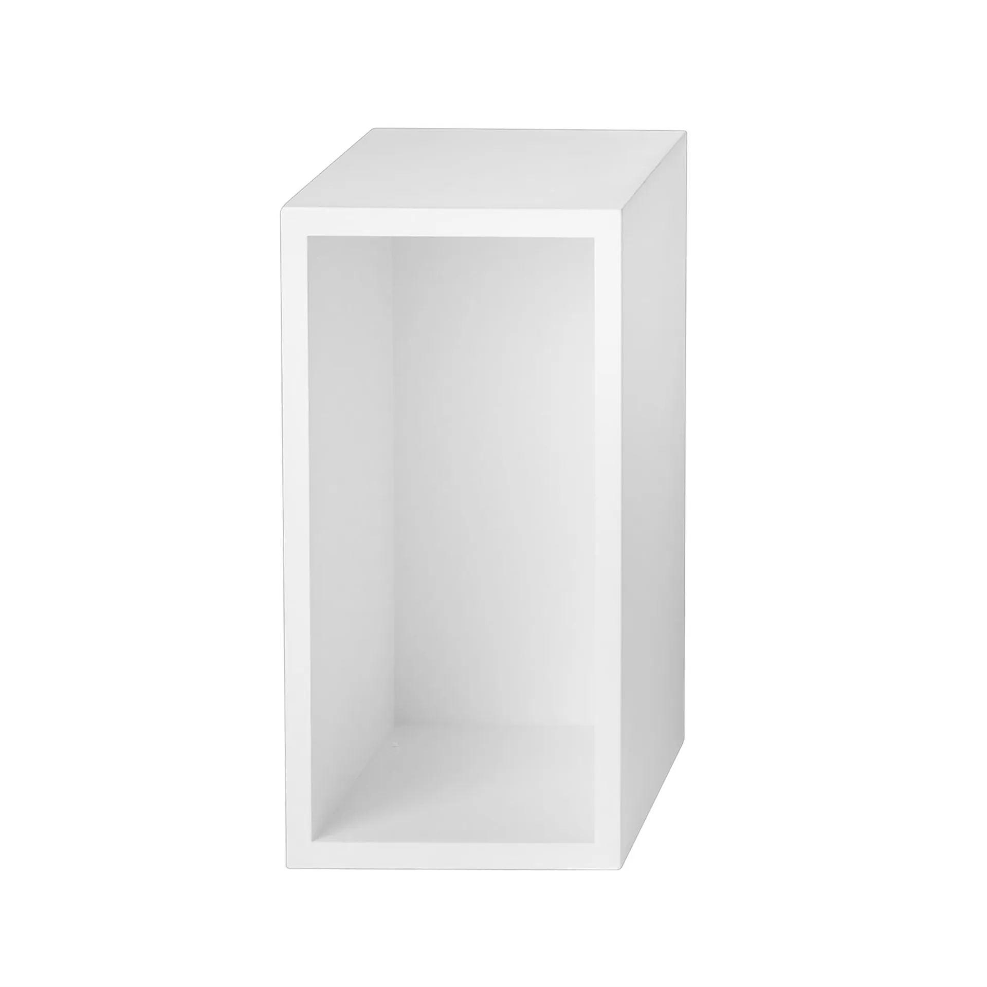 Stacked 2.0 shelving with back plate, small, 白色 Muuto