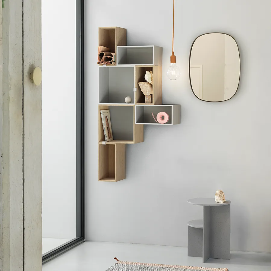 Stacked 2.0 搁架 带背板 小号, 橡木 Muuto