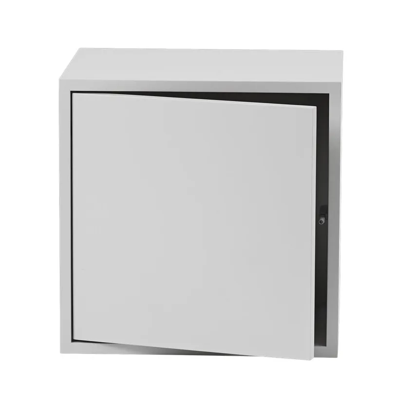 Stacked 2.0 搁架 带门 中号, 浅灰色 Muuto