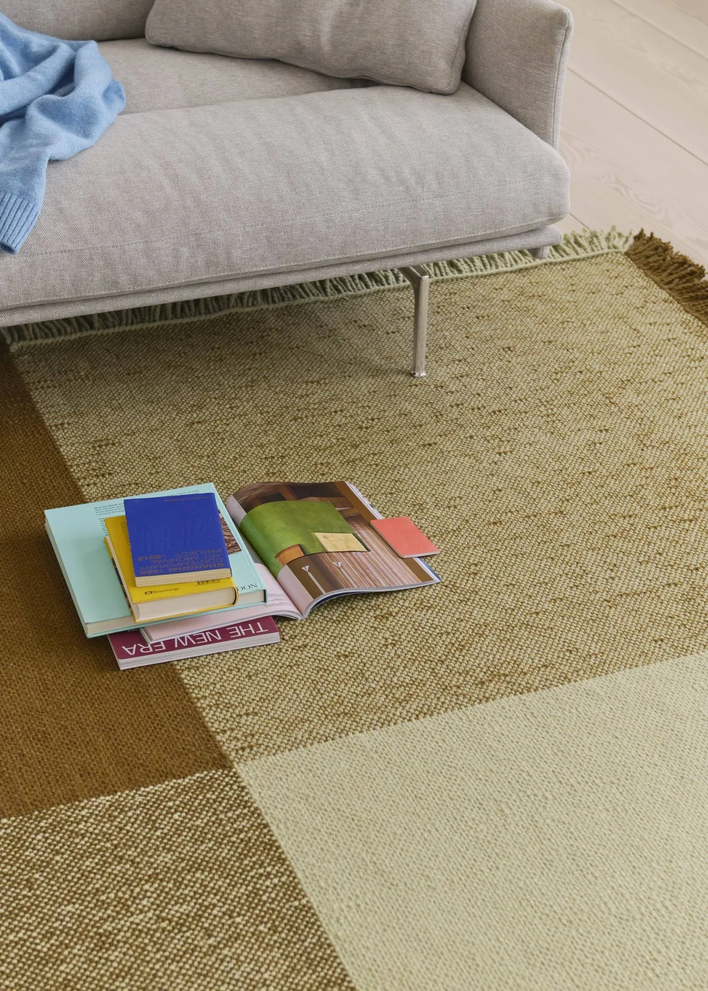 Verso 羊毛地毯, 冷灰色-深棕色，258x258cm Muuto