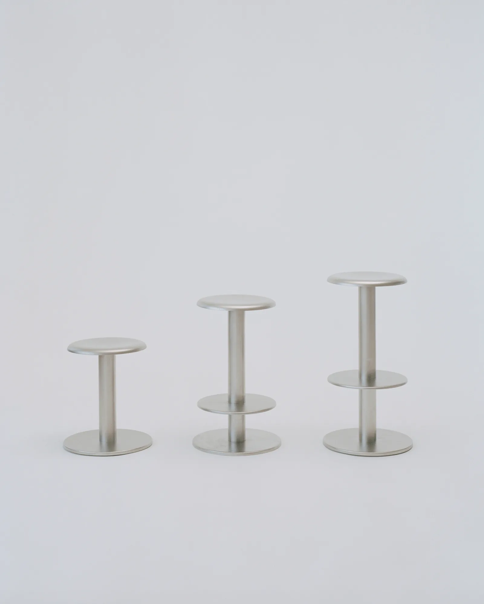 Coupe 圆形凳, 不锈钢，直径40x高46cm New Works