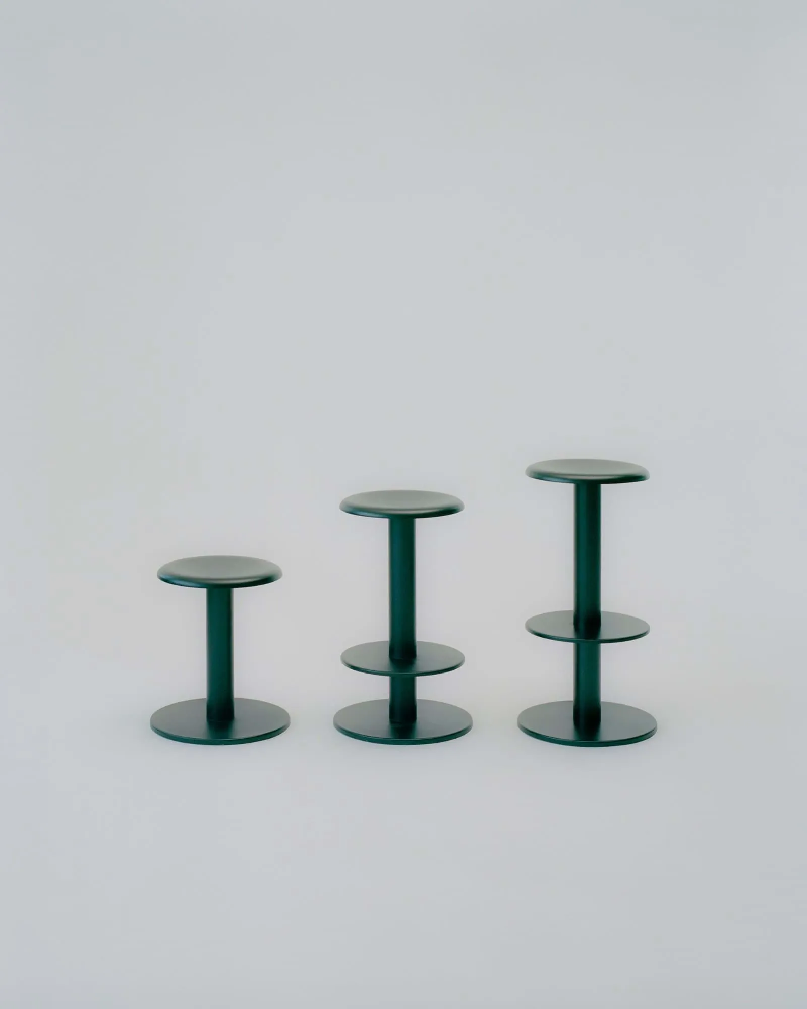 Coupe 吧台椅, 黑色，76cm New Works