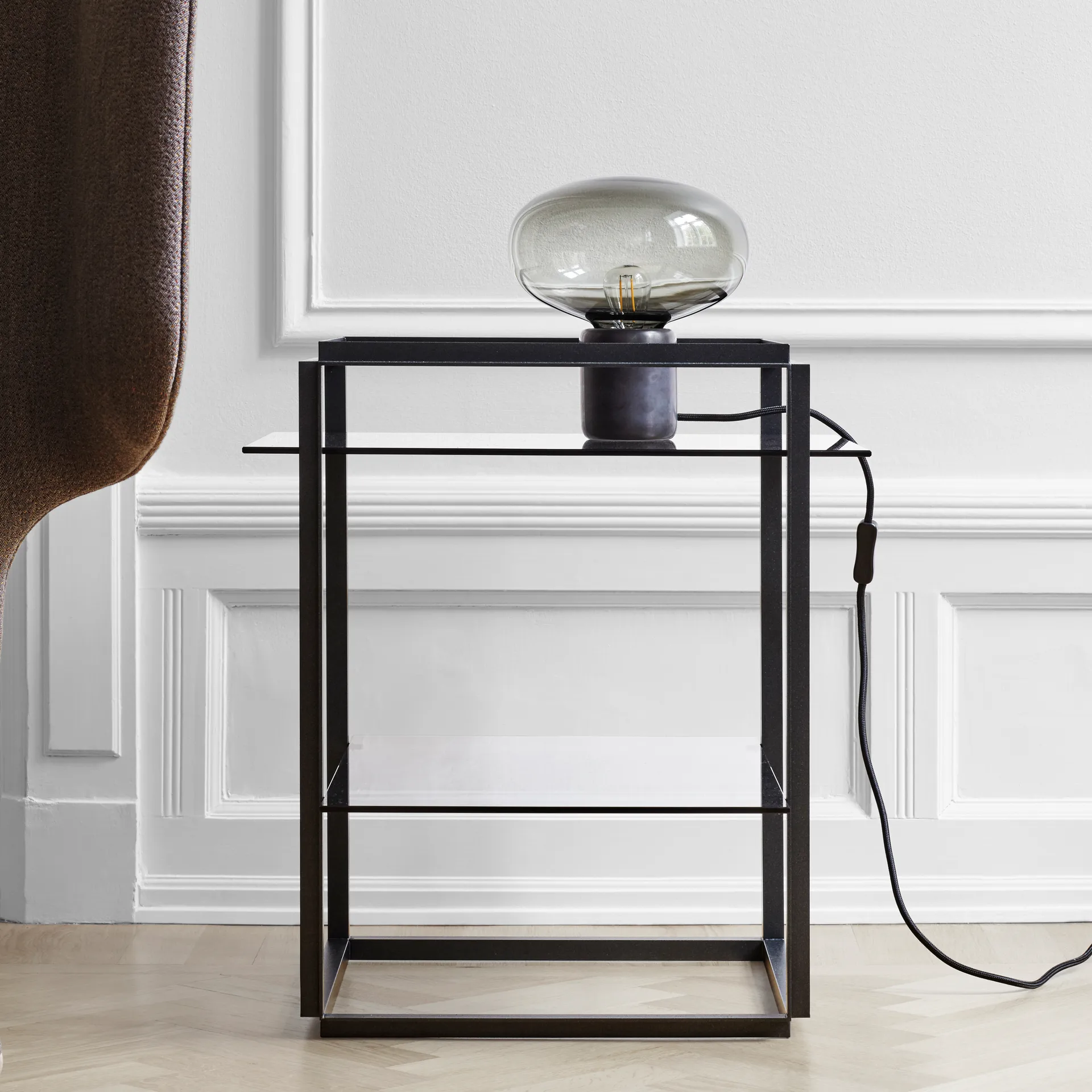Karl-Johan_台灯, 黑色_玛奎纳黑大理石_烟熏玻璃 New Works