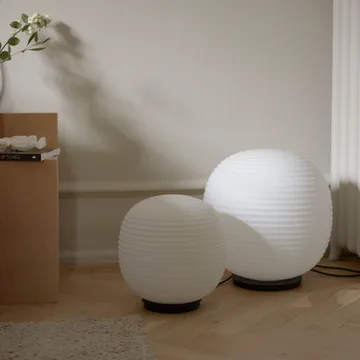 Lantern Globe_台灯_中号 - 磨砂白色乳浊玻璃 - New Works