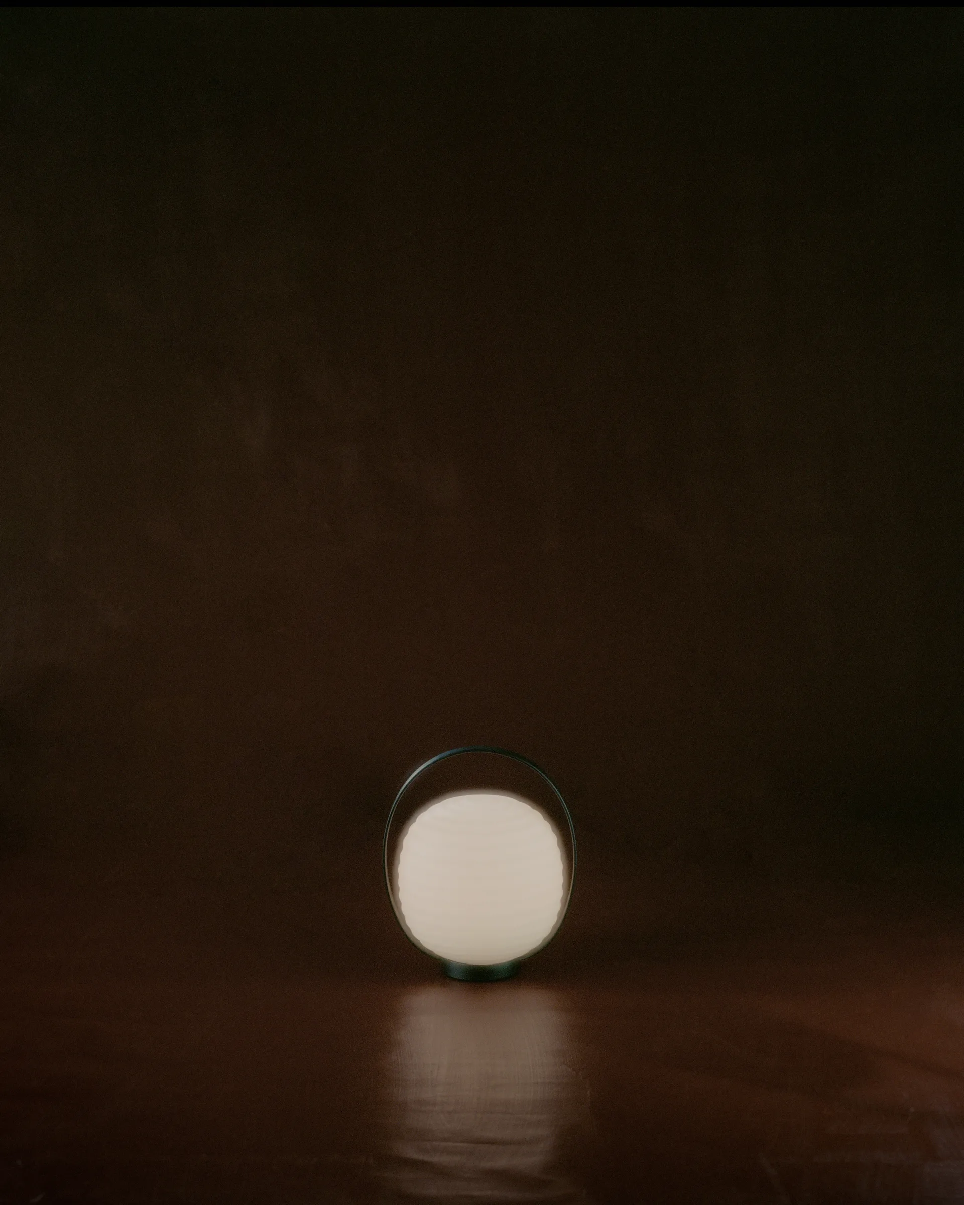 Lantern_便携式台灯_23x18cm, 黑色 New Works