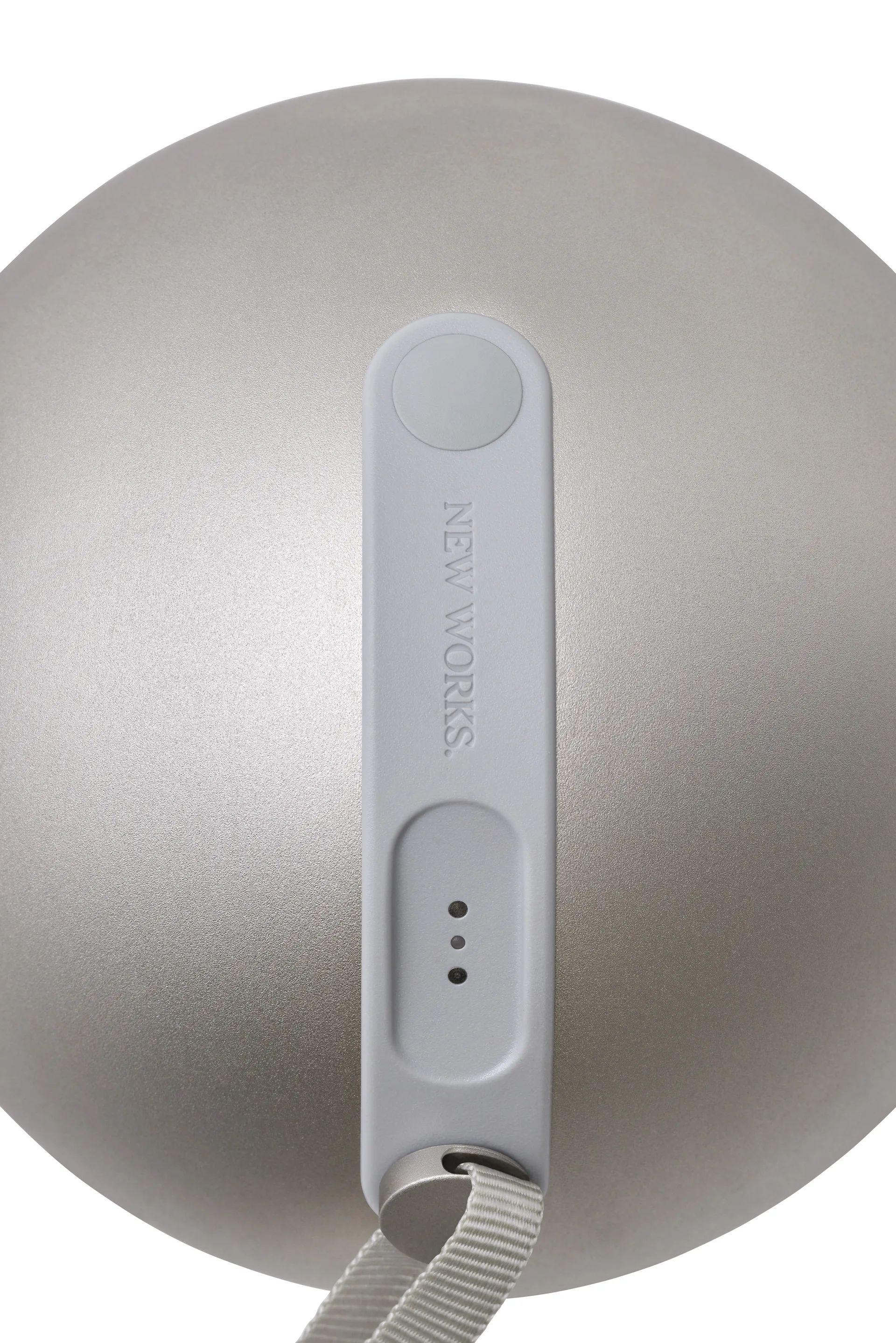 Sphere 便携 灯, 暖灰色 New Works