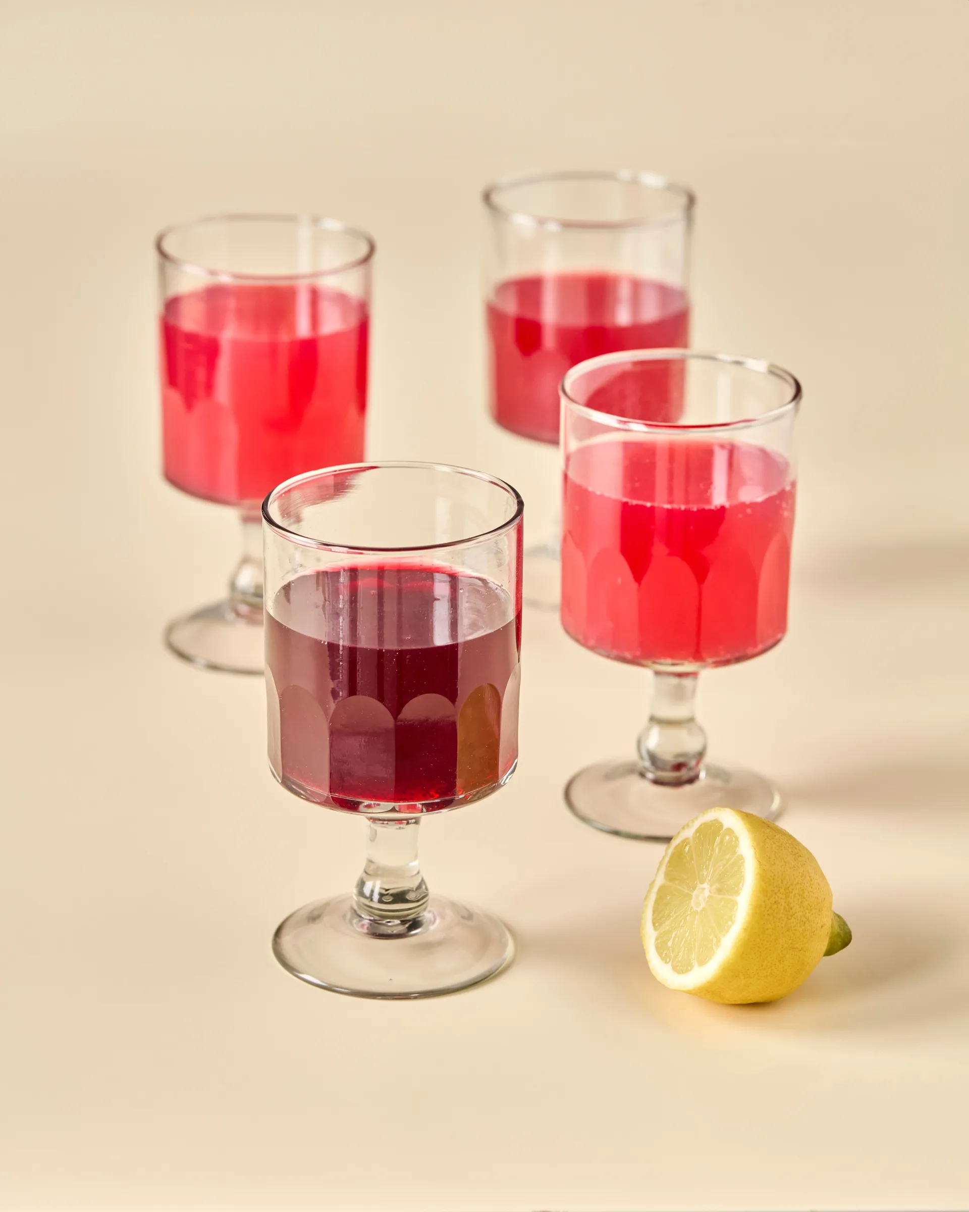 Bistro 红酒杯 30 cl 四件套装, 透明 Nicolas Vahé