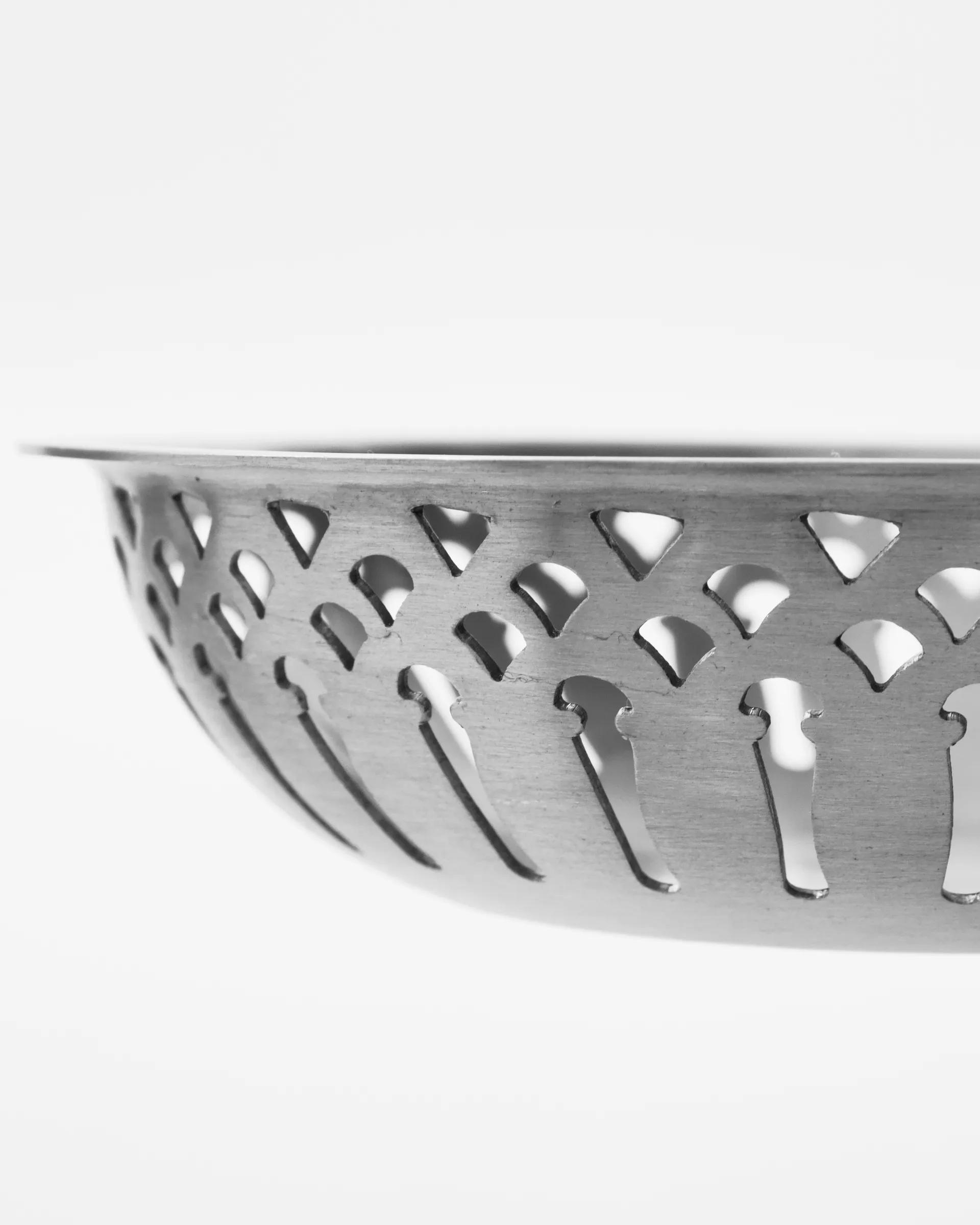 Nicolas Vahé bread 篮子 2件, Antique 银色 finish Nicolas Vahé