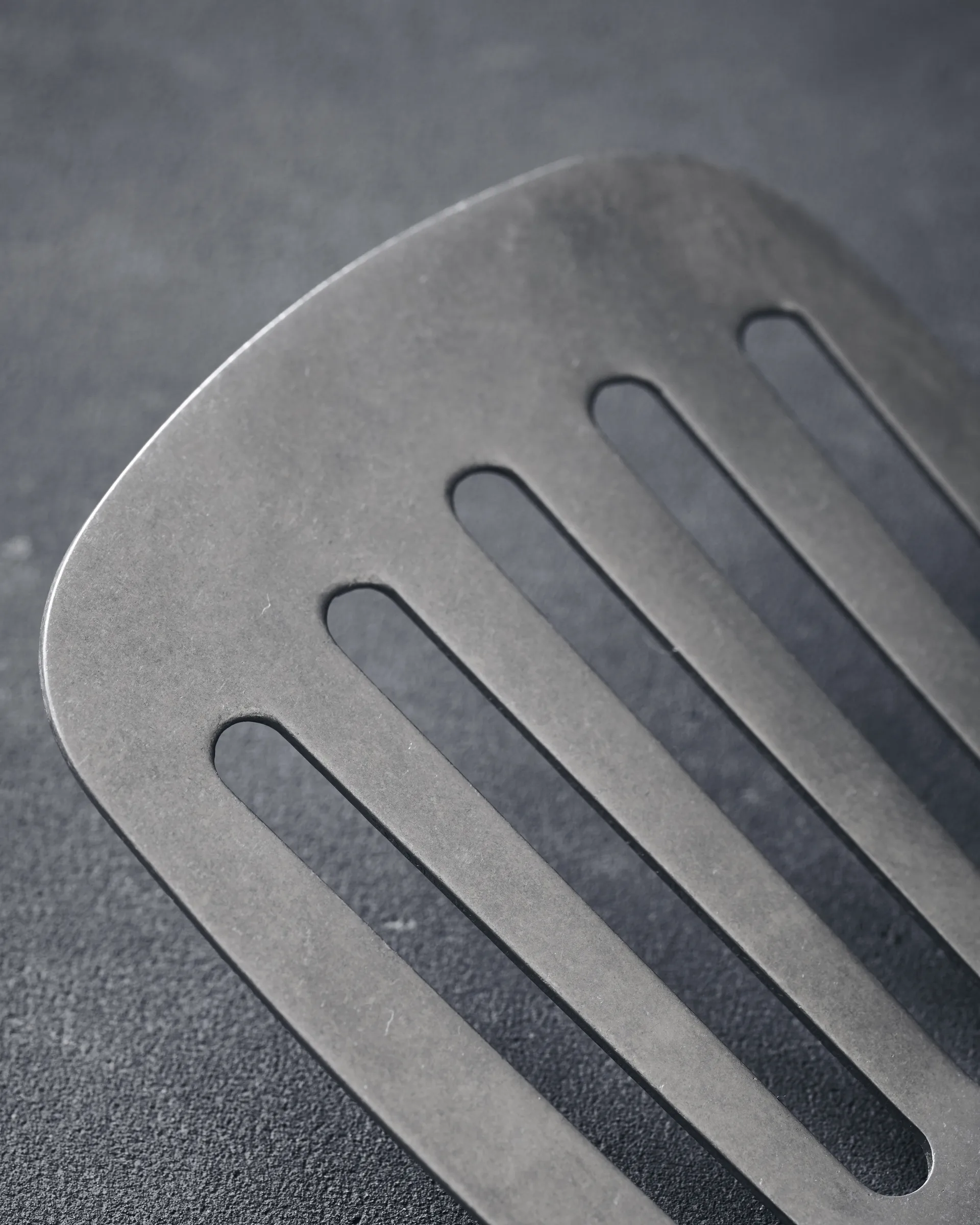 Nicolas Vahé Daily fish slice stainless steel, 32 cm Nicolas Vahé