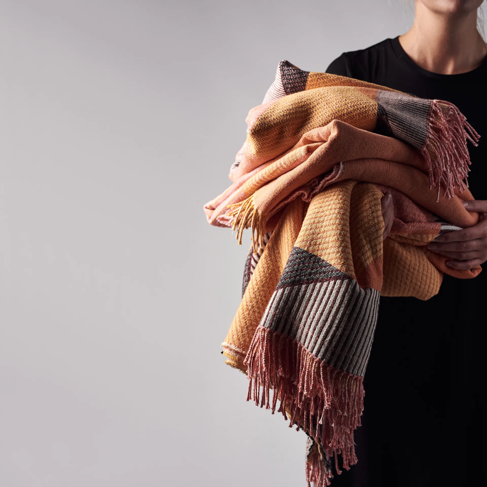 Circles 相交圆棉毯 130x185 cm, 天然白 NJRD