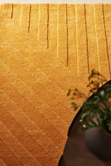 Levels Stripes 羊毛地毯 - Yellow, 170x240 cm - NJRD