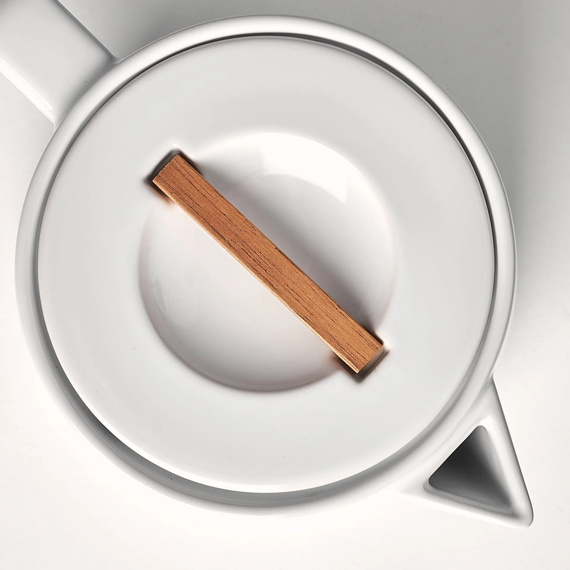 Lines 茶壶/瓷壶 1.5升, 白色 NJRD