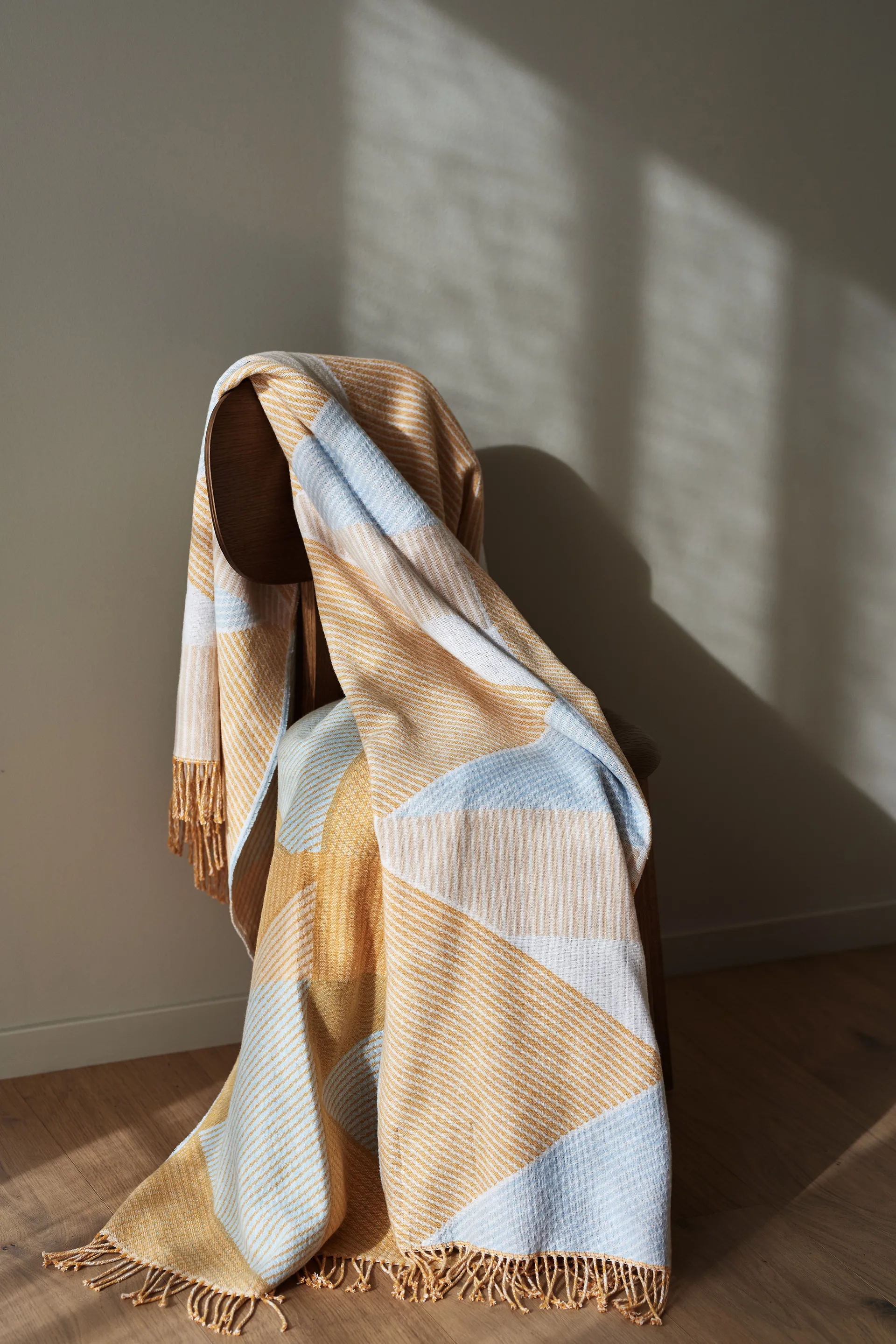 Metric 几何编织棉毯 No.2 130x185 cm, 黄色 NJRD