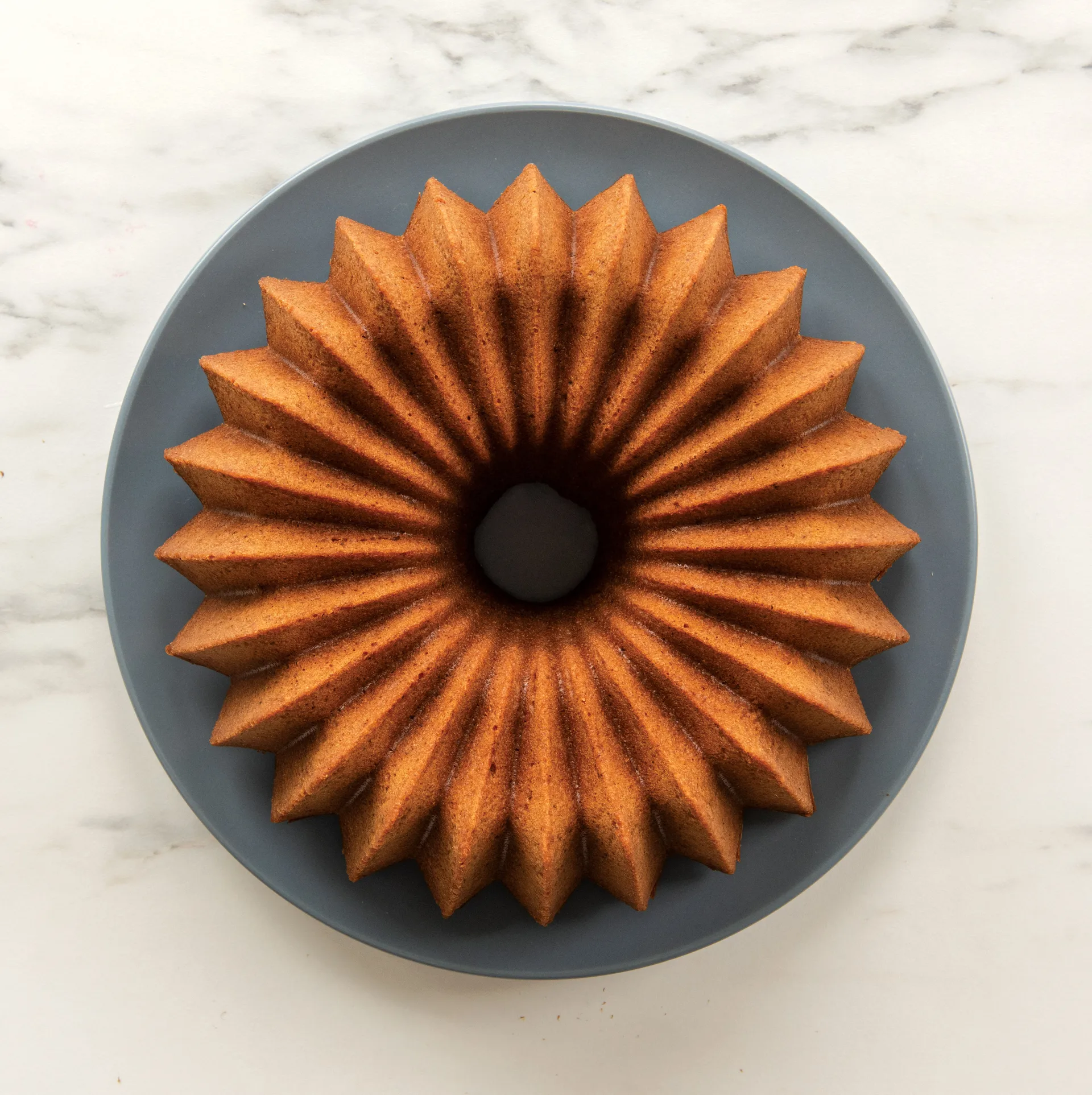 Nordic Ware 瑰丽磅蛋糕烤盘, 2.4L Nordic Ware