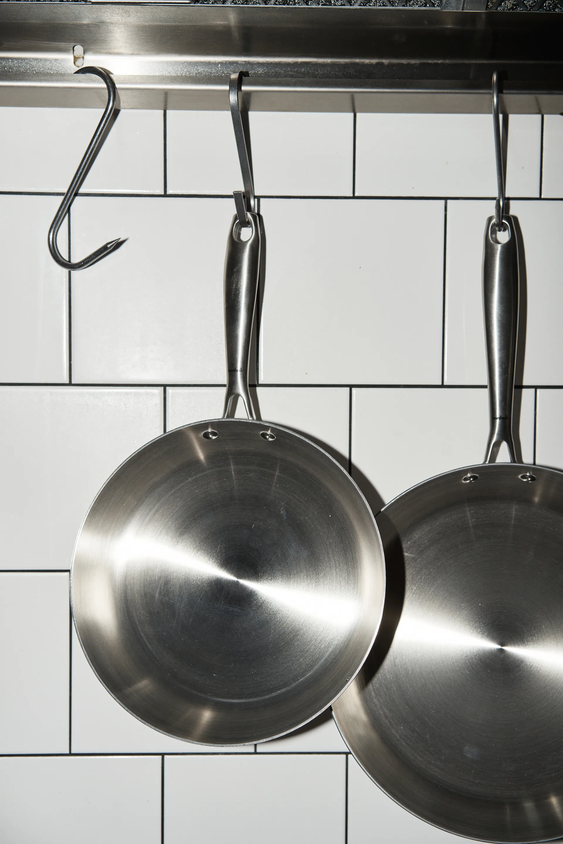 Nordwik 不锈钢煎锅3层钢平底锅 20cm, 24 cm Nordwik