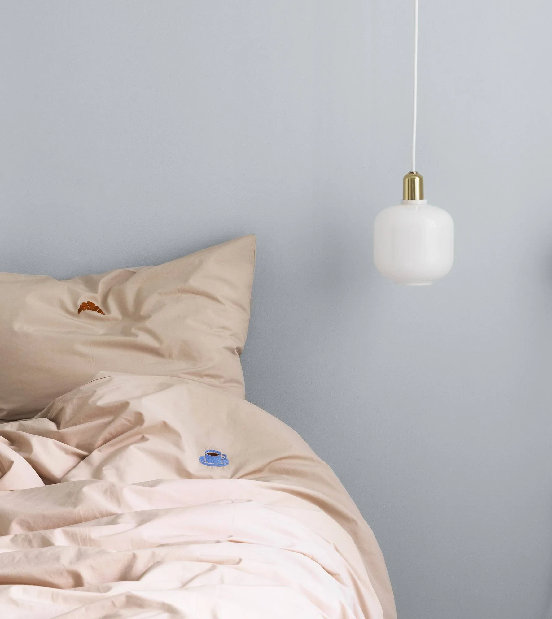 Amp灯小号, 白色_黄铜色 Normann Copenhagen
