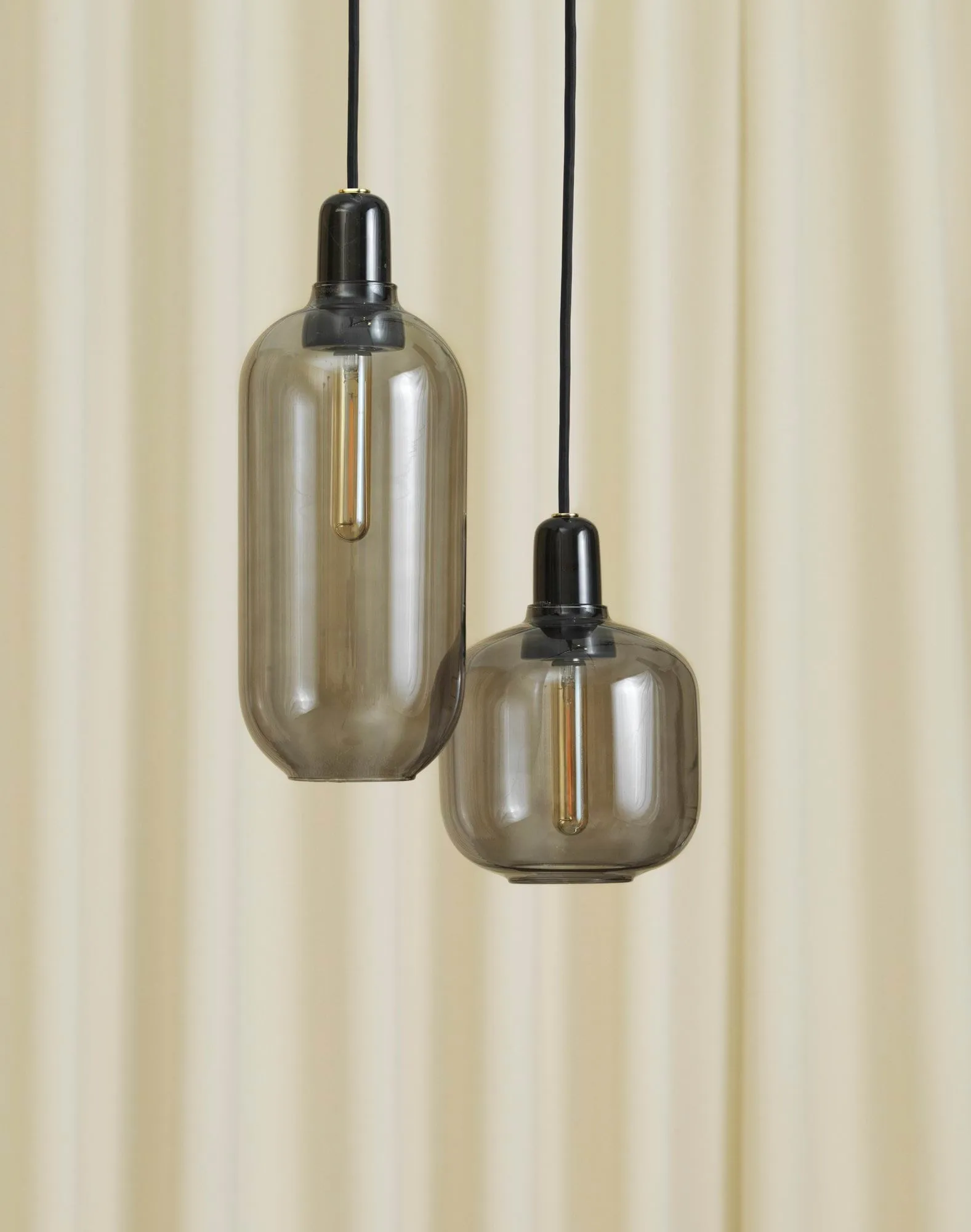 Amp灯大号, 灰色_黑色 Normann Copenhagen