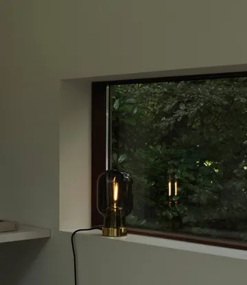 Amp台灯 - 绿色_黄铜色 - Normann Copenhagen