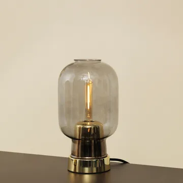 Amp台灯 - 绿色_黄铜色 - Normann Copenhagen