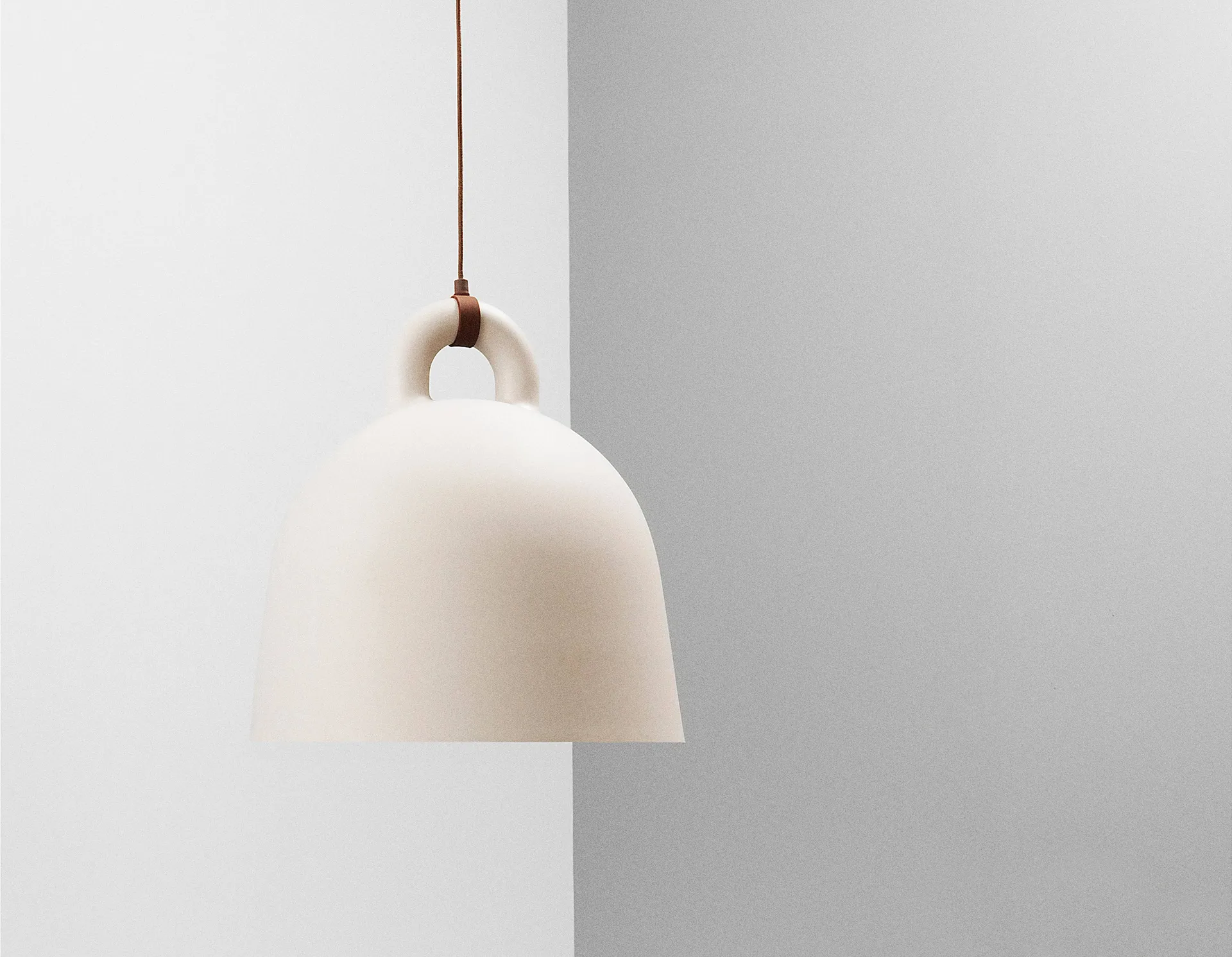 Bell灯沙色, 中号 Normann Copenhagen